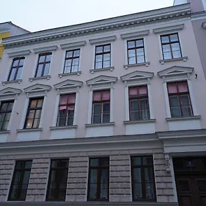  Apartment Maximilian